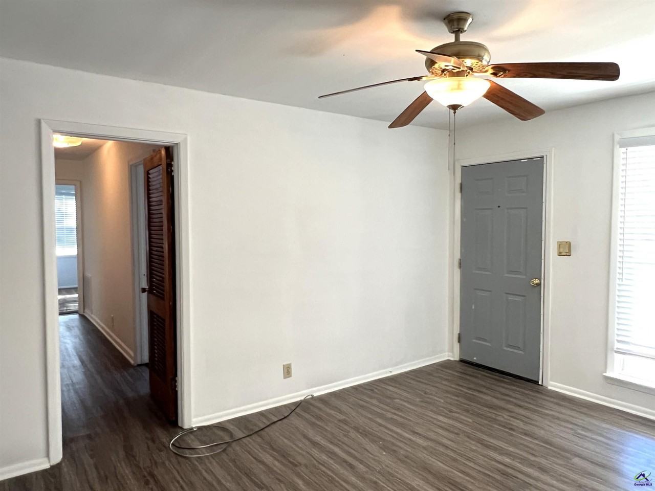 3347 Thunderbird Road - Photo 5 of 27