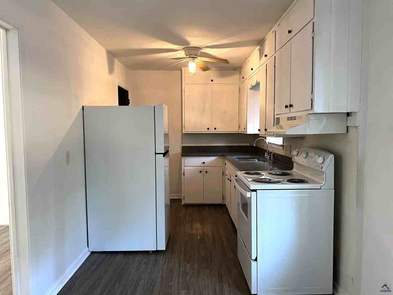 3347 Thunderbird Road - Photo 7 of 27