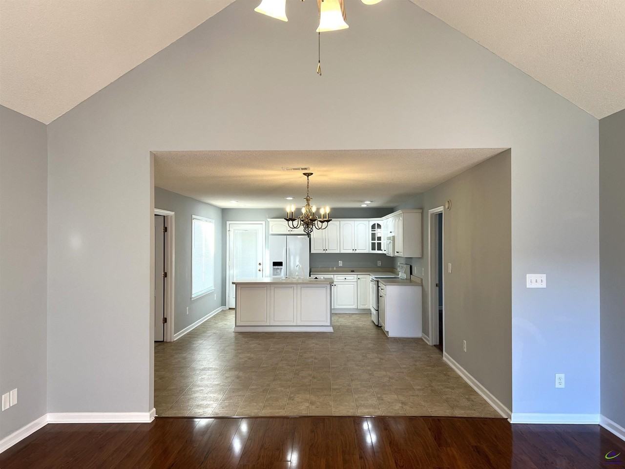 126 Cedarland Drive - Photo 3 of 33