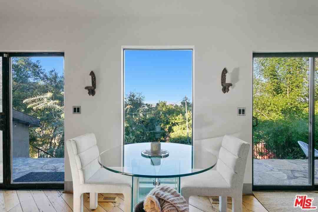 20784 Medley Lane - Photo 2 of 34