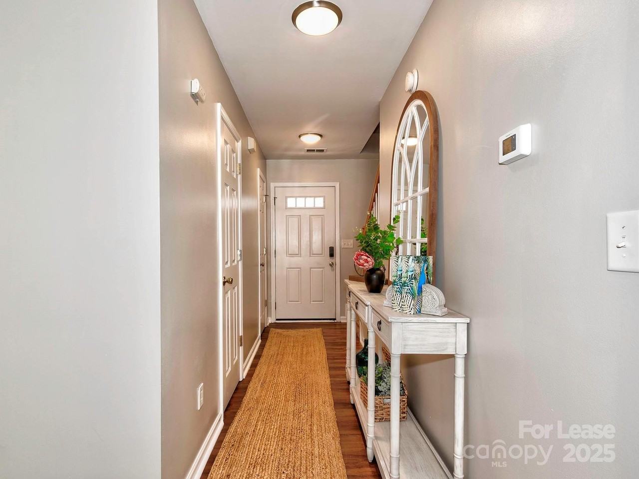 11316 Morgan Valley Ln - Photo 3 of 33