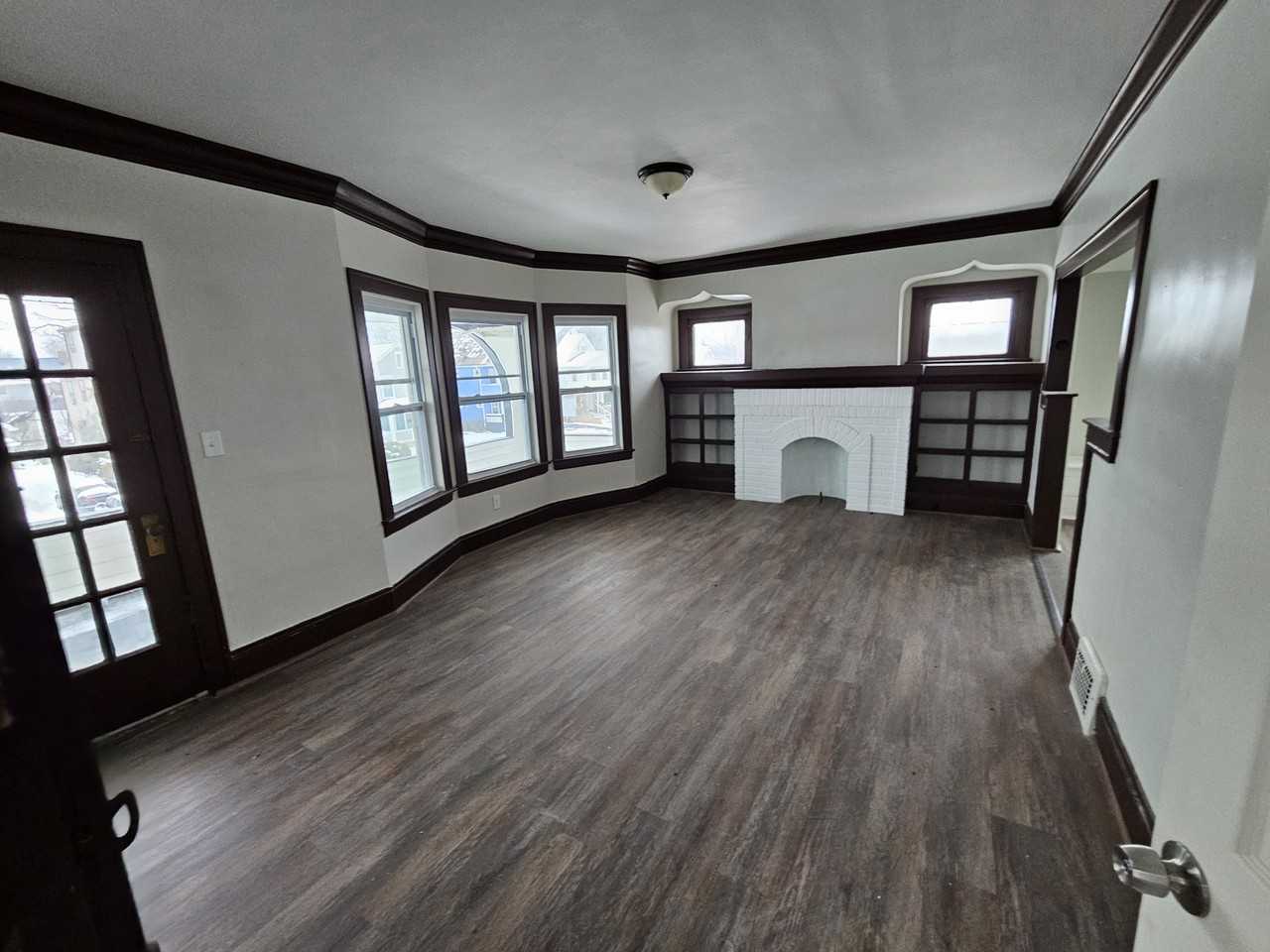 3378 E 134th St - Photo 2 of 29