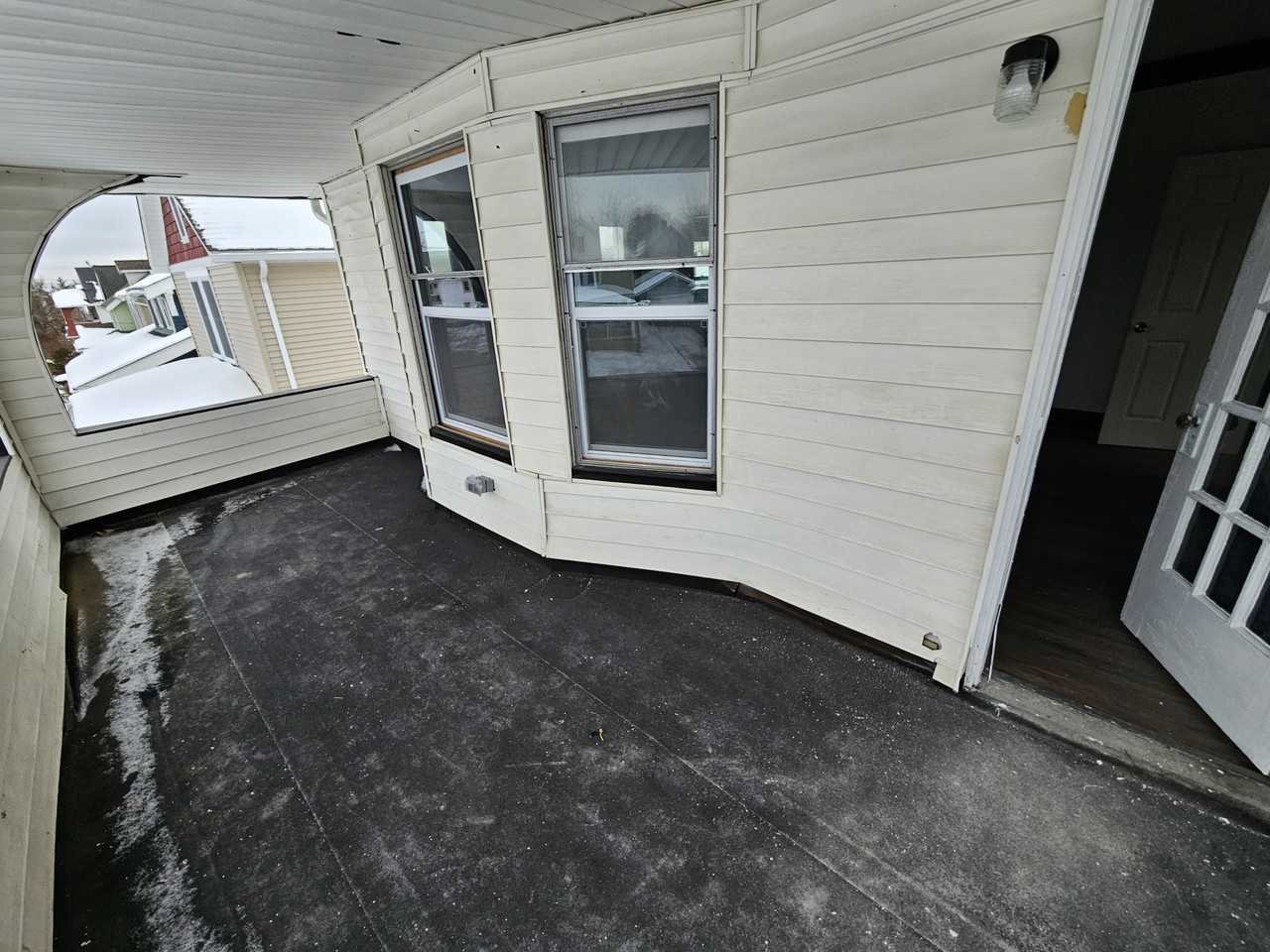 3378 E 134th St - Photo 4 of 29