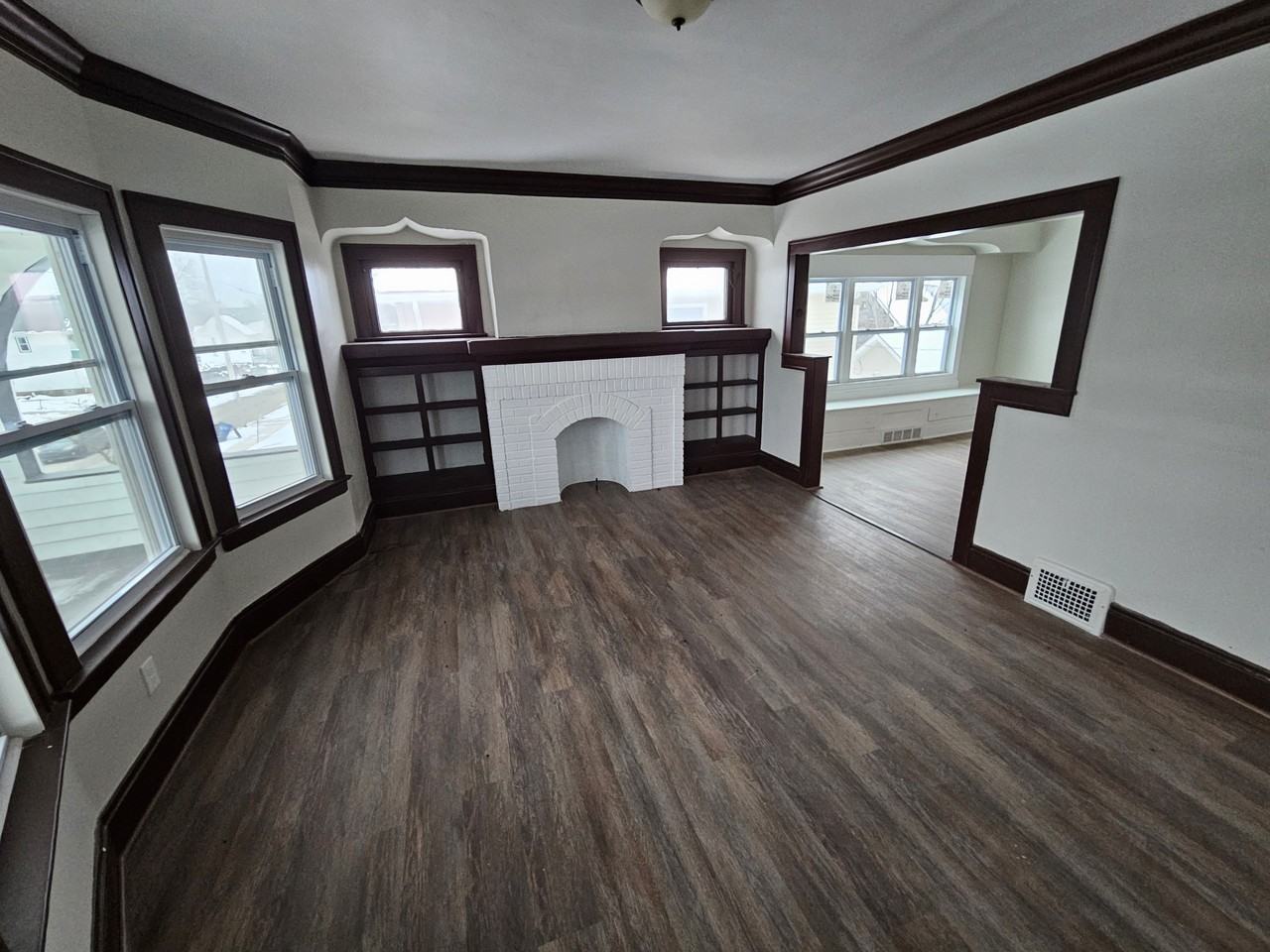 3378 E 134th St - Photo 5 of 29