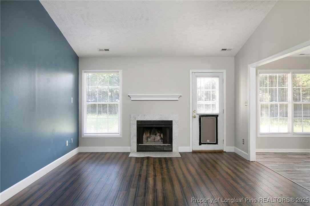 163 Independence Drive - Photo 2 of 10