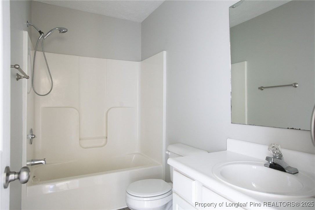 163 Independence Drive - Photo 7 of 10