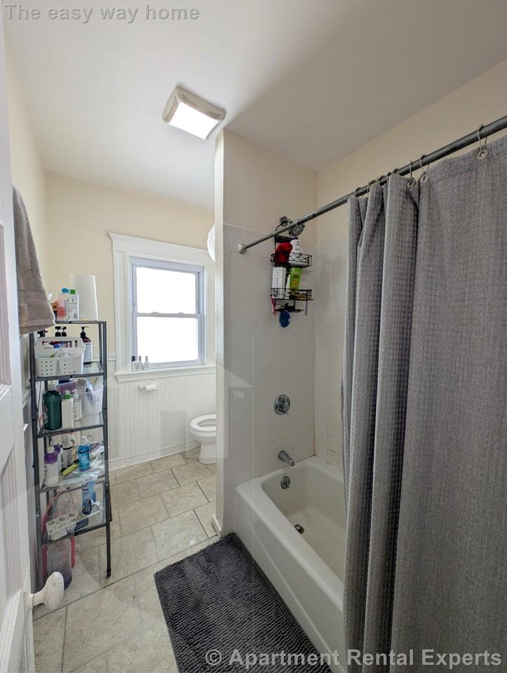 300 Boston Avenue #2 - Photo 7 of 21