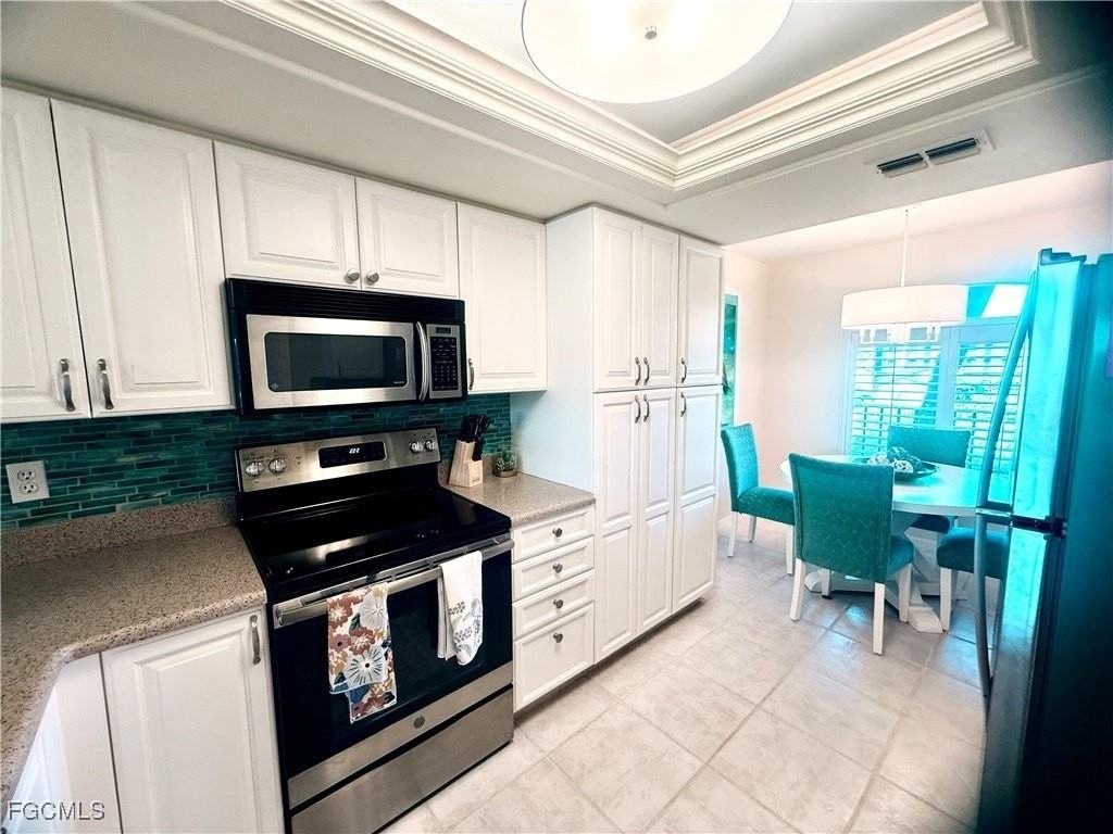 12171 Kelly Sands Way Apt 1577 #1577 - Photo 7 of 37