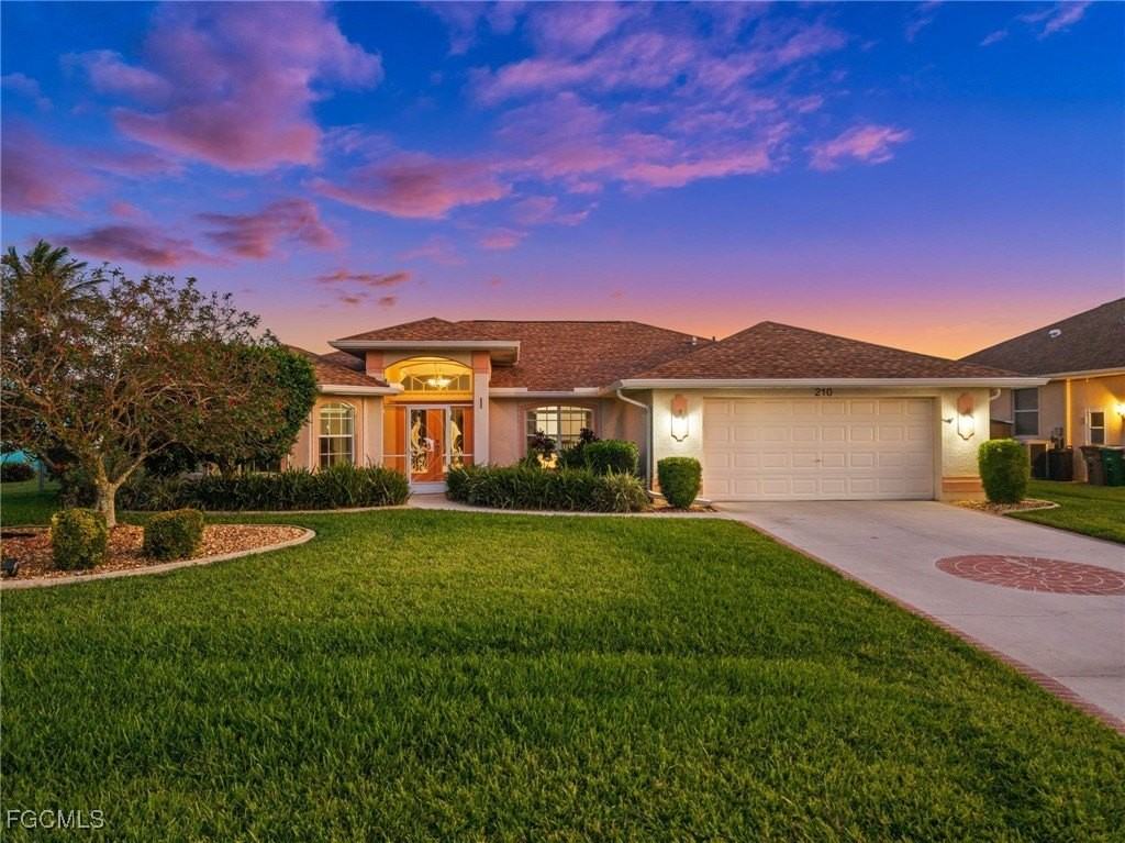 210 Southwest 37th Terrace - Photo 2 of 39