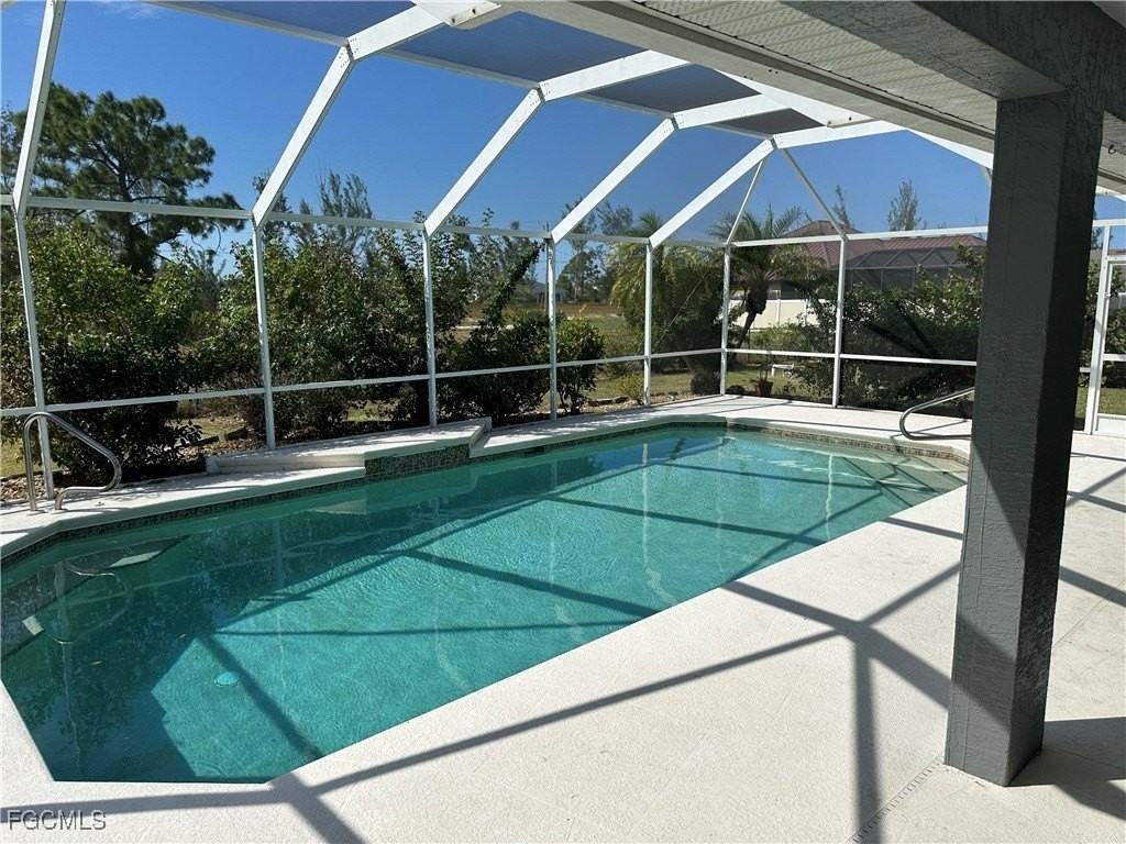 1804 Northwest 20th Place - Photo 3 of 40