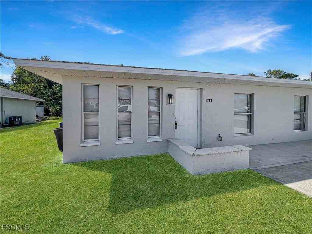 17582 Cypress Point Rd - Photo 2 of 25