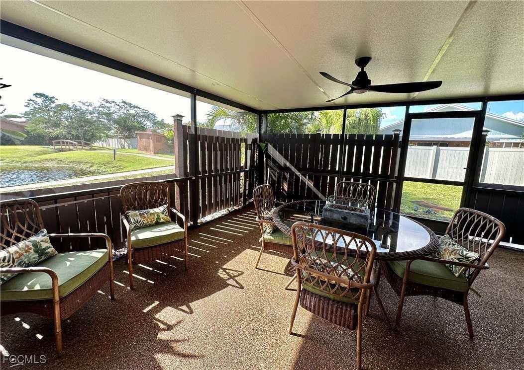 15427 Crystal Lake Dr - Photo 3 of 44