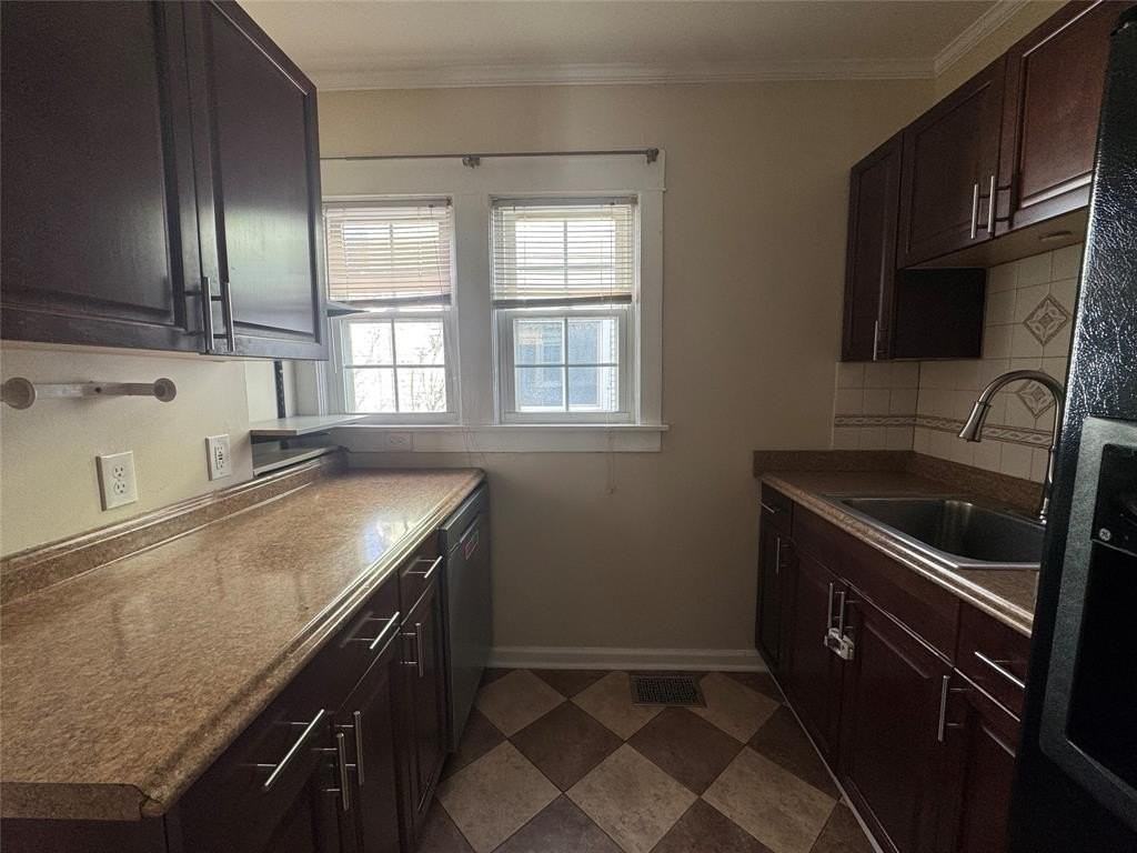 66 Cook Street - Photo 7 of 17