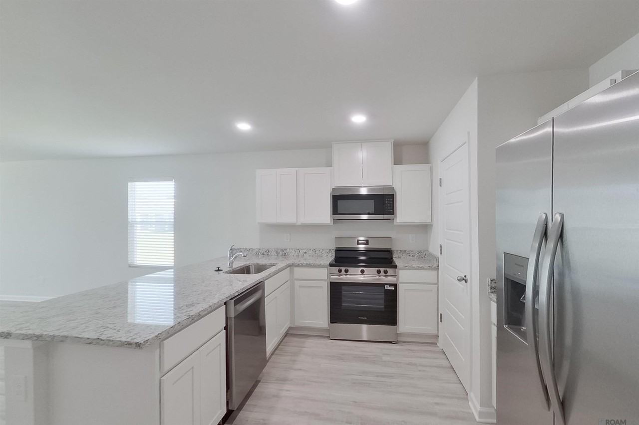 14231 War Admiral Avenue - Photo 3 of 20