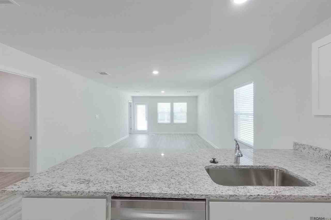 14231 War Admiral Avenue - Photo 4 of 20