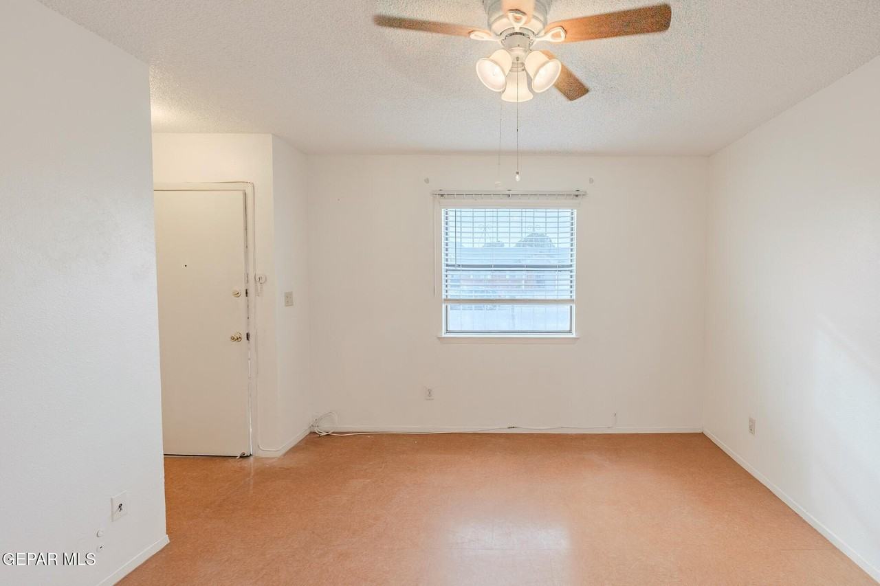 10724 Onyxstone Street - Photo 5 of 27