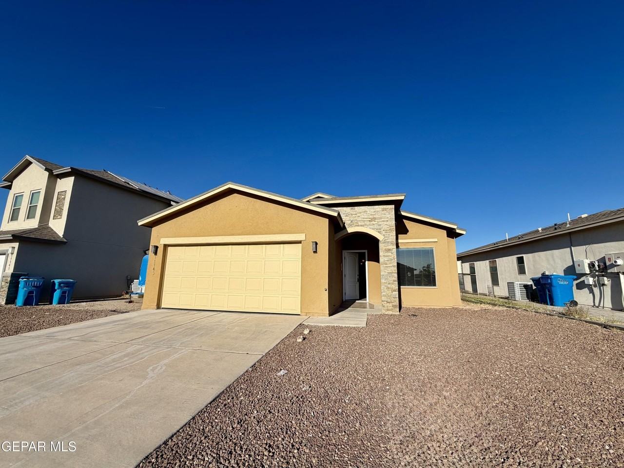 11145 Eleanor Coldwell Place - Photo 4 of 30