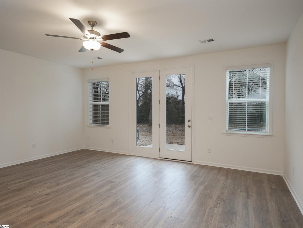 272 Bryland Way - Photo 5 of 13