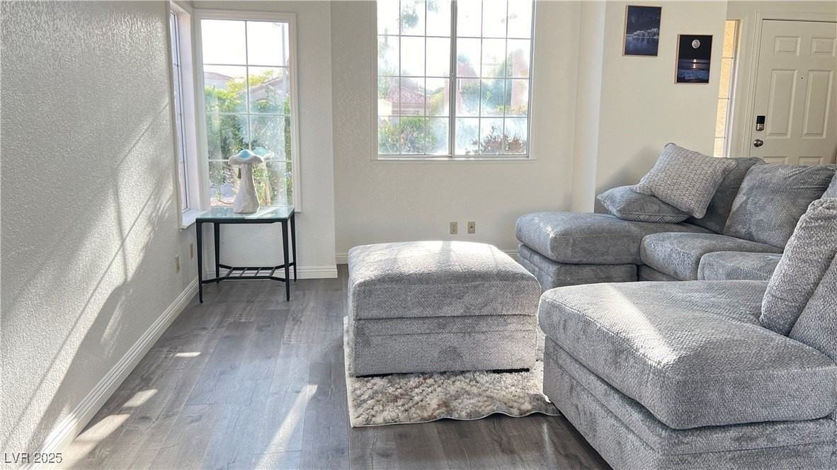 3216 Flagstaff Court - Photo 4 of 9