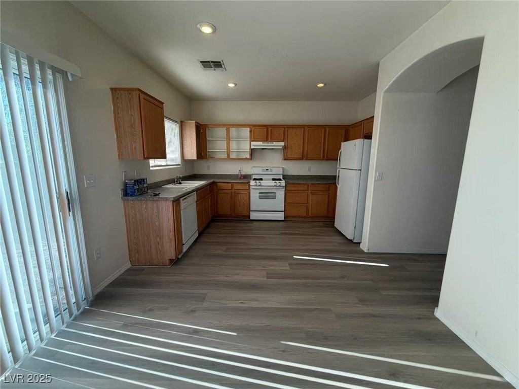 6573 Coronado Canyon Avenue - Photo 4 of 17