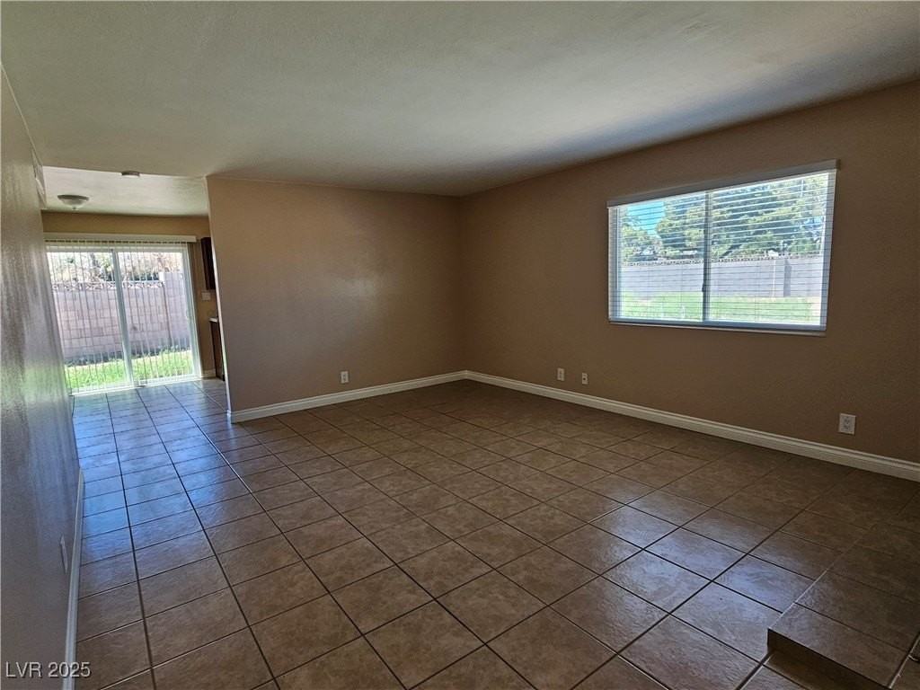 4525 Troy Street - Photo 6 of 20