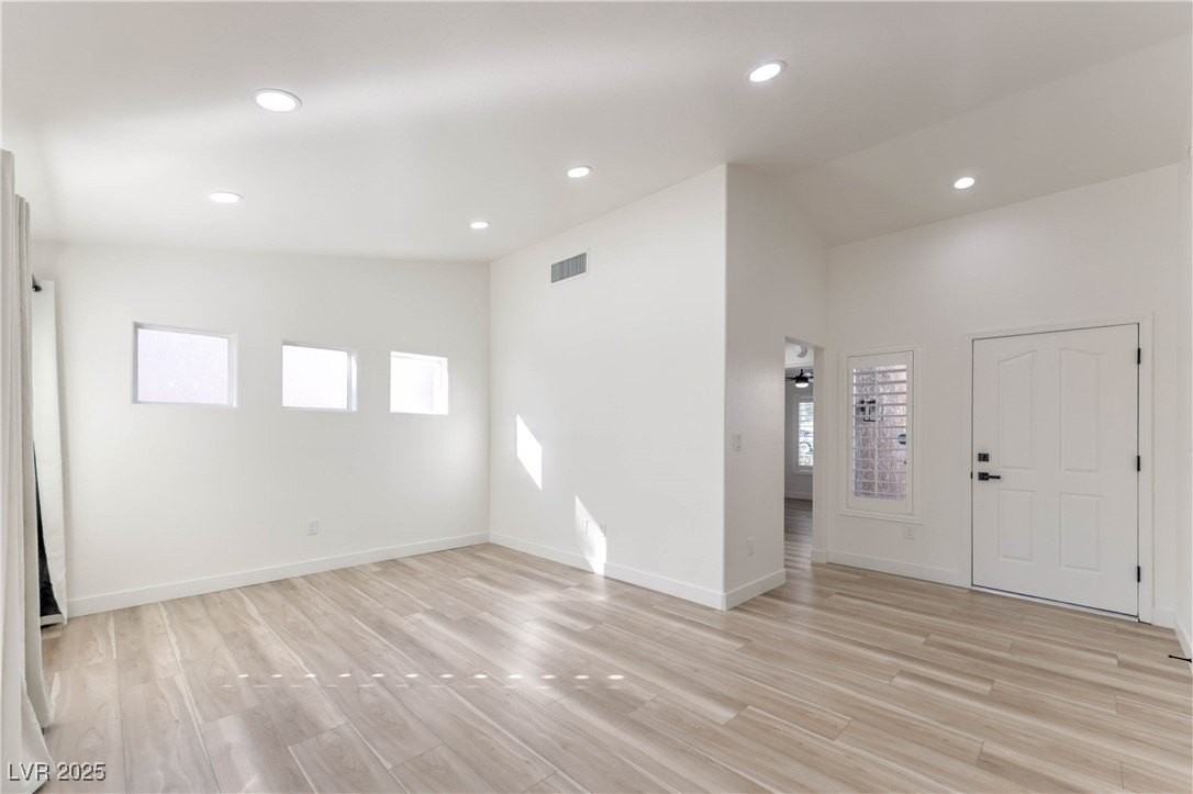 10321 Junction Hill Drive - Photo 6 of 28