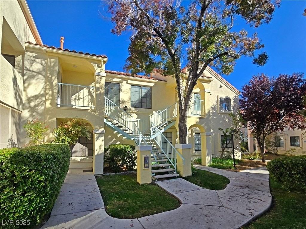 4855 South Torrey Pines Drive #201 - Photo 6 of 32