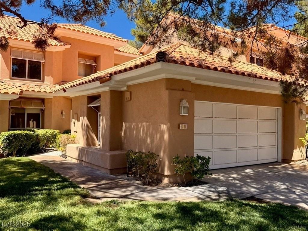 4969 Jeremy Dr - Photo 5 of 50