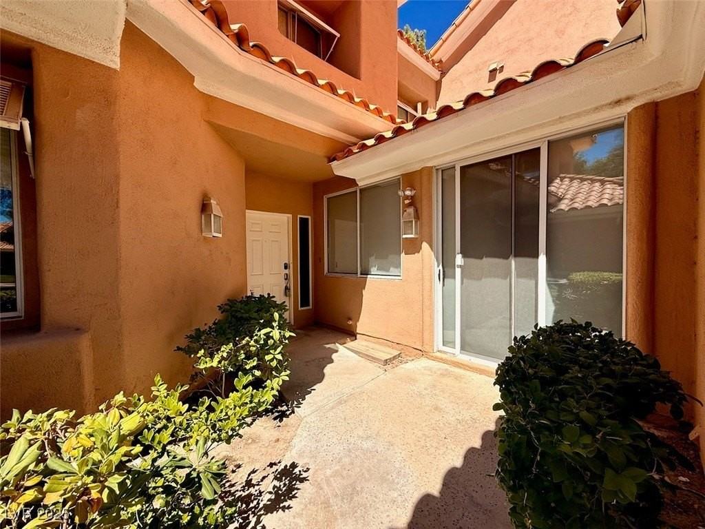 4969 Jeremy Dr - Photo 7 of 50