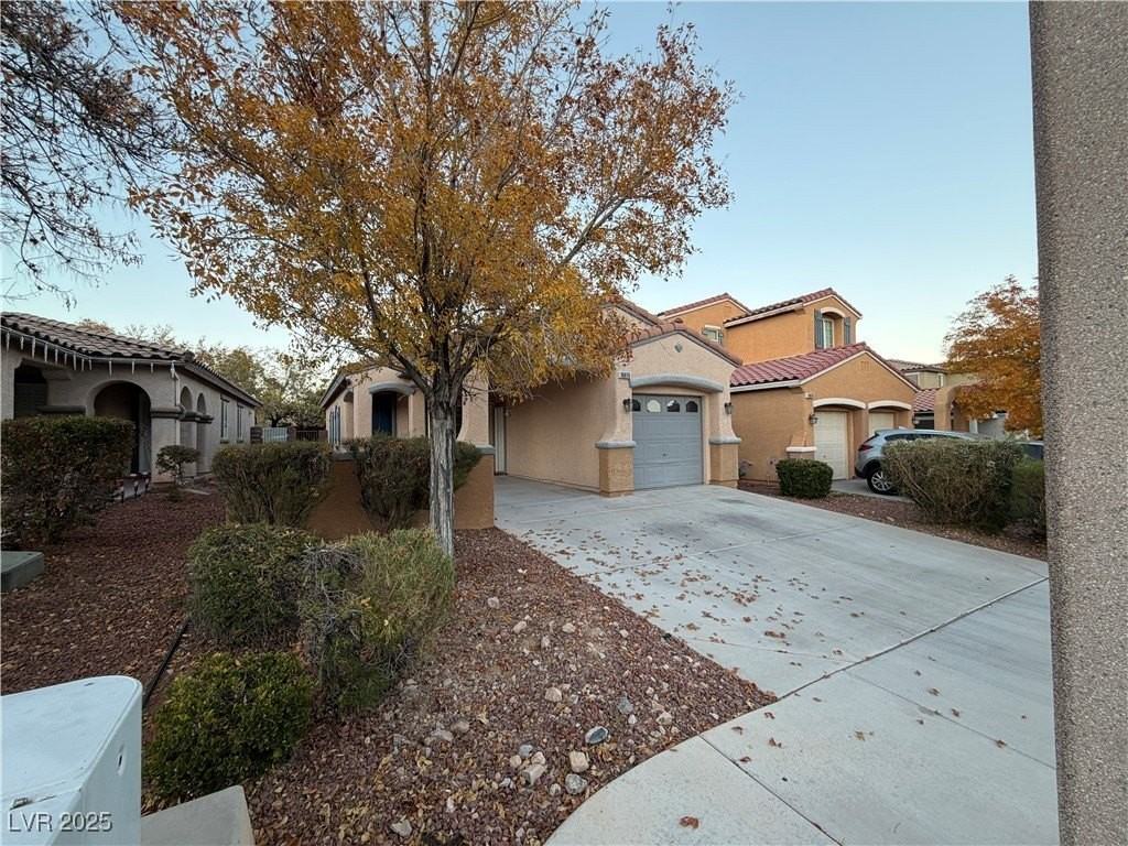 10616 Calico Pines Drive - Photo 3 of 25