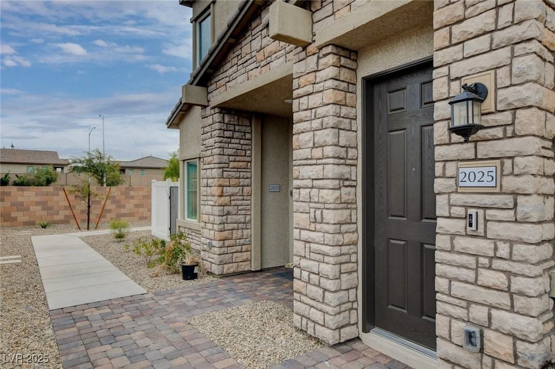 237 Callen Falls Ave #2025 - Photo 2 of 50