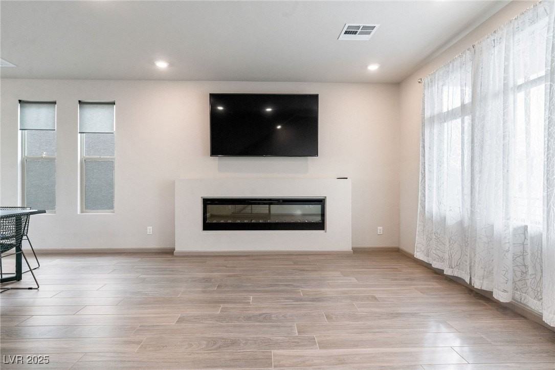 8176 Caldera Creek Street - Photo 5 of 26