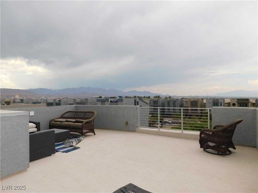 8065 Misty Canyon Avenue - Photo 4 of 43