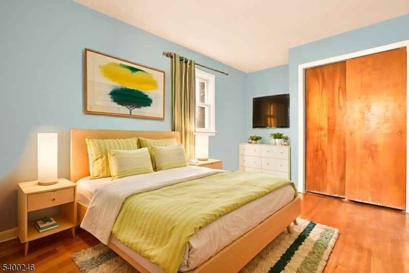 726 Gates Ter 2nd Fl #2 - Photo 3 of 25