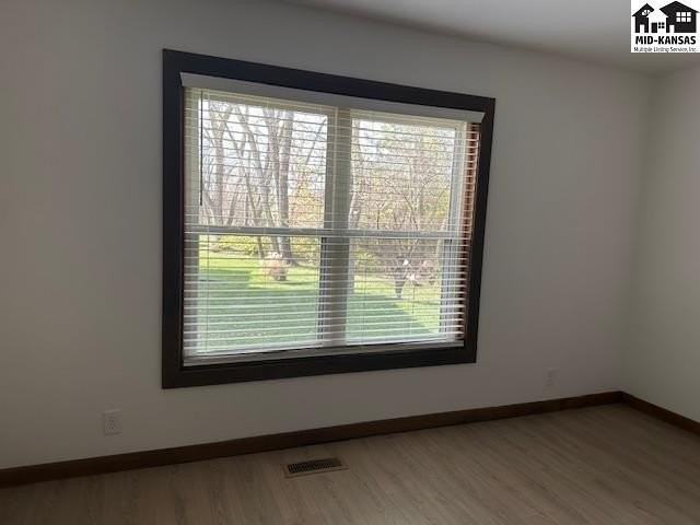 3105 Mission Drive - Photo 5 of 10