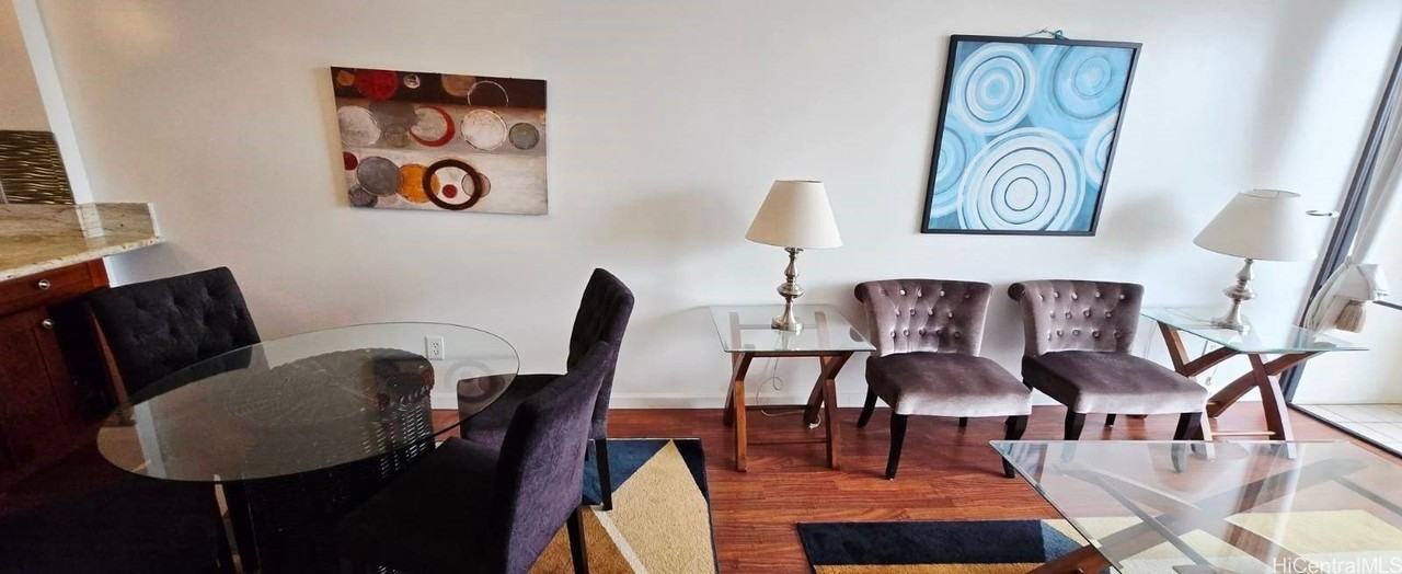 440 Seaside Ave Apt 702 #702 - Photo 2 of 14