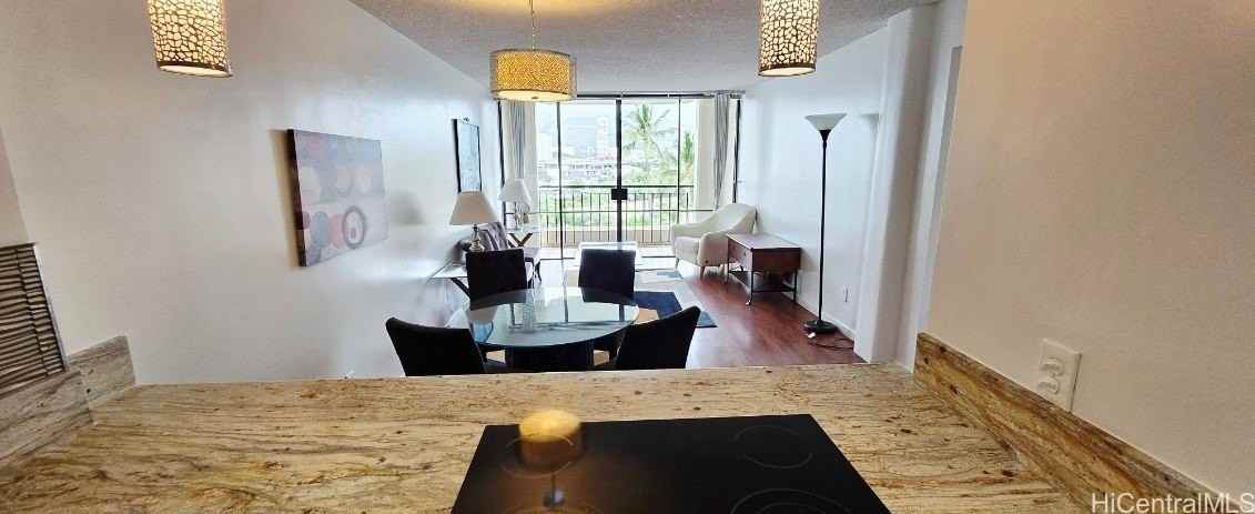 440 Seaside Ave Apt 702 #702 - Photo 5 of 14