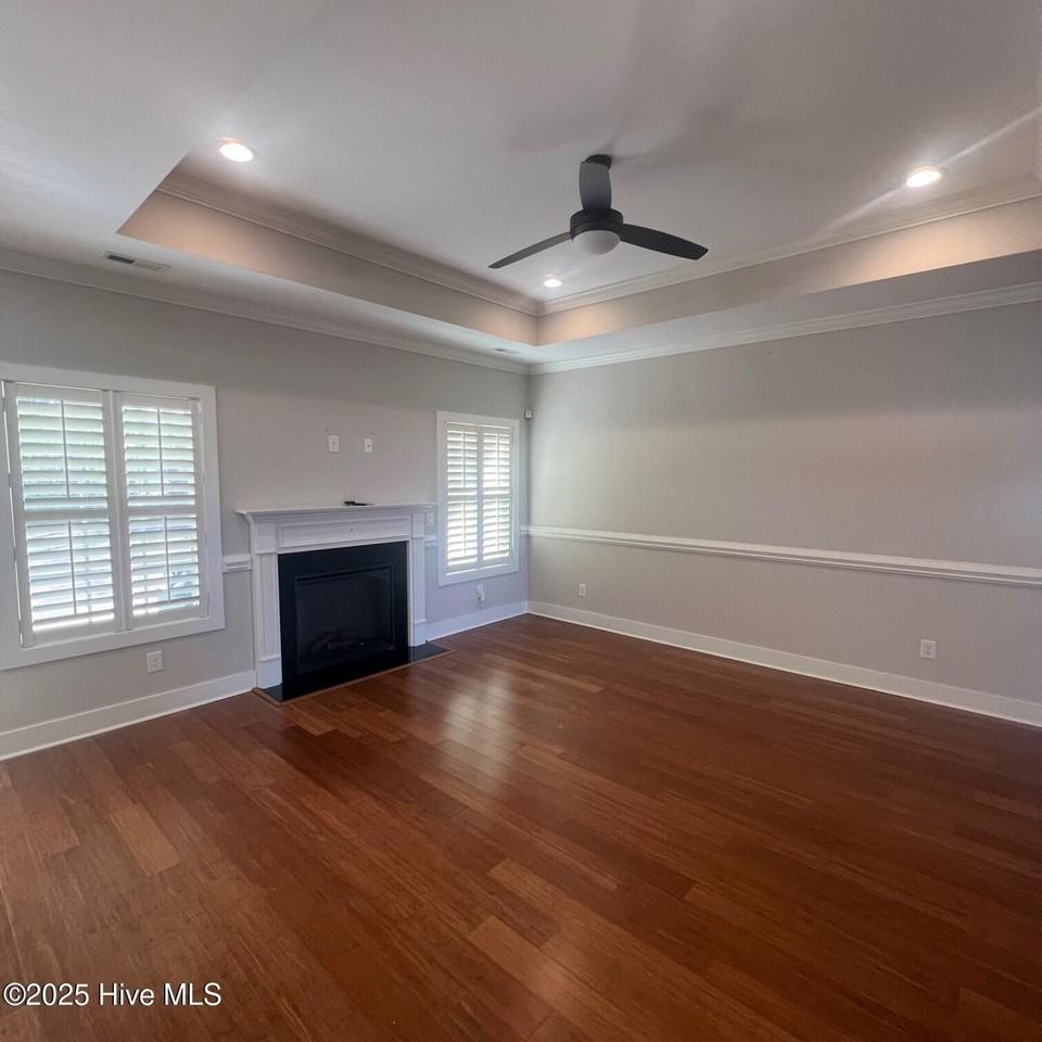 1622 Prop Dr - Photo 2 of 26