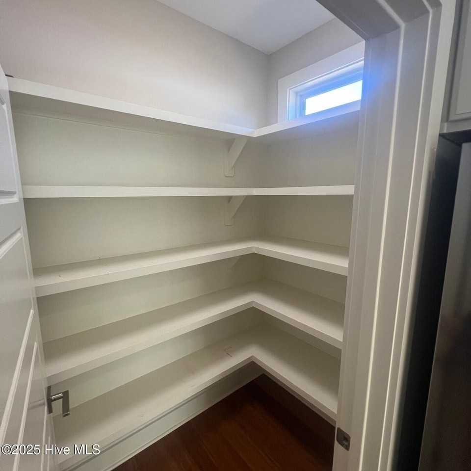 1622 Prop Dr - Photo 6 of 26