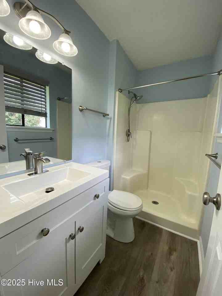 407 Sitton Pl - Photo 7 of 14