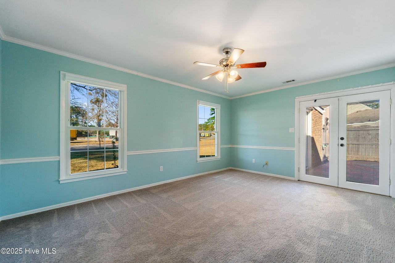 114 Princess Place - Photo 5 of 18