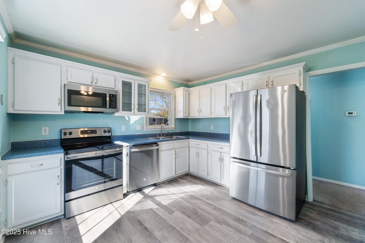 114 Princess Place - Photo 7 of 18