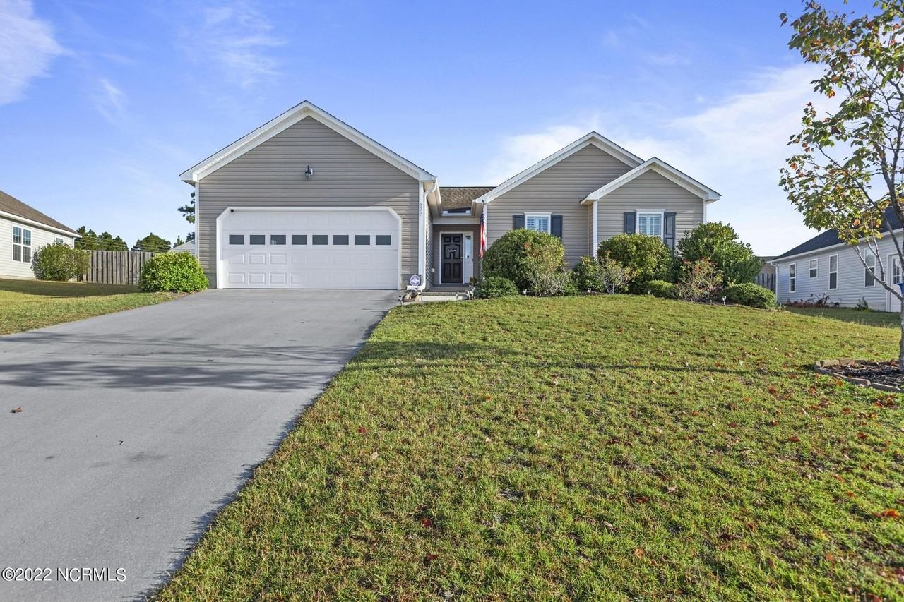 337 Rose Bud Lane - Photo 4 of 26