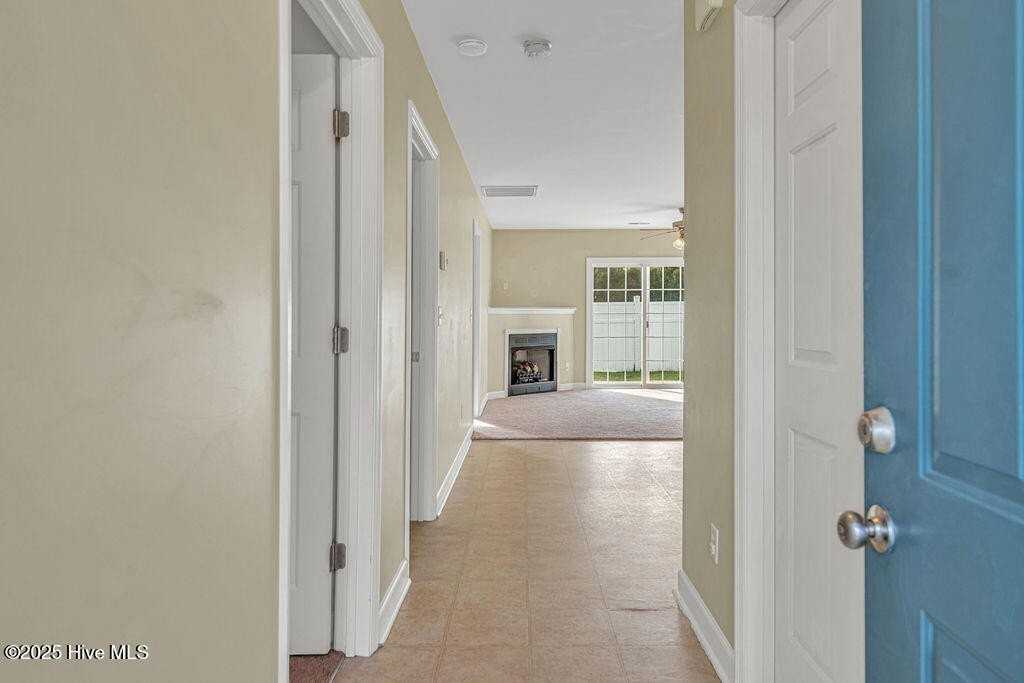 188 Pine Hollow Road - Photo 4 of 20