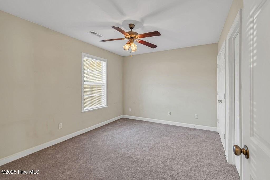 188 Pine Hollow Road - Photo 6 of 20