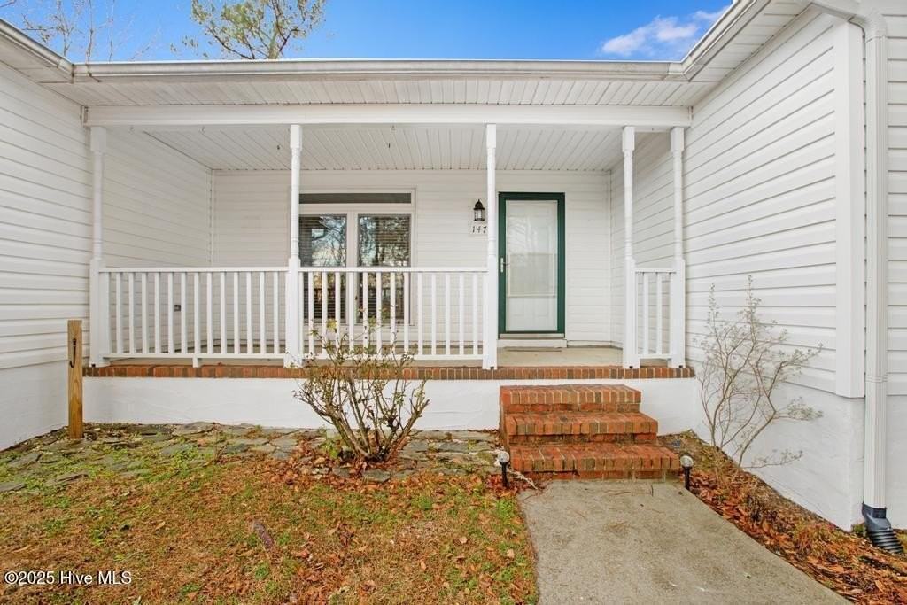 147 East Ivybridge Drive - Photo 3 of 23