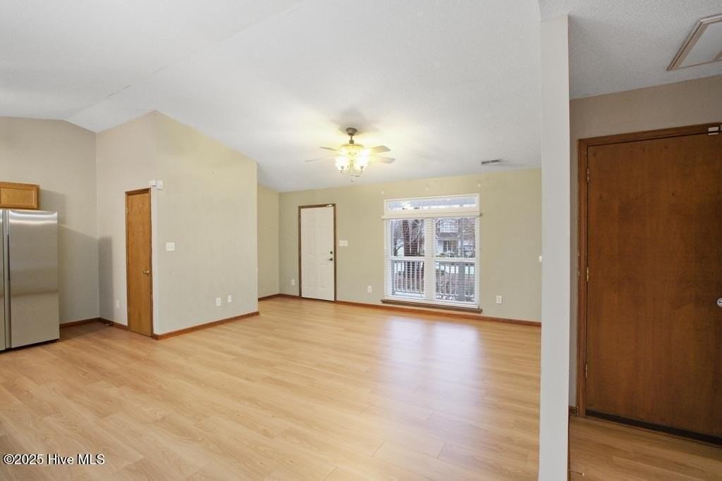 147 East Ivybridge Drive - Photo 5 of 23