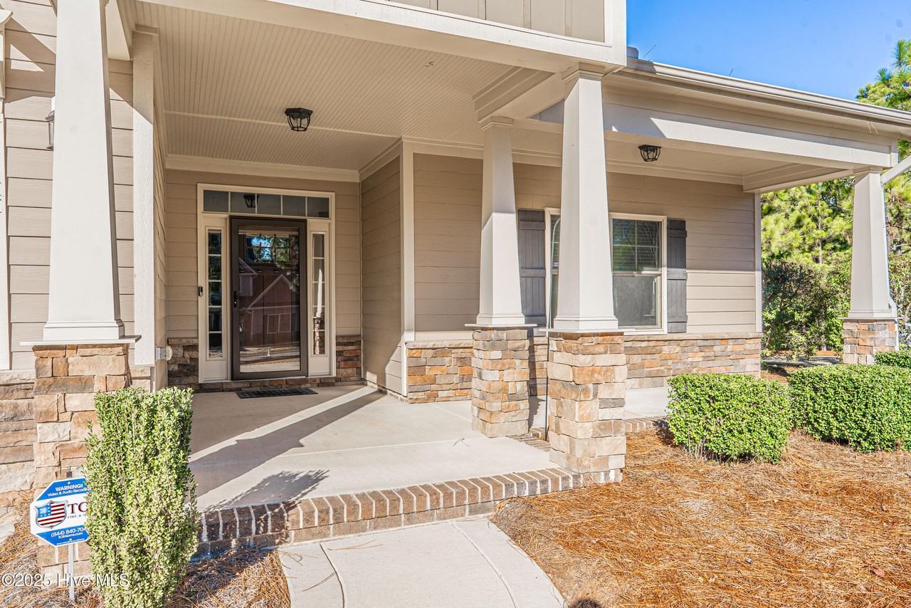 100 Wiregrass Lane - Photo 2 of 30