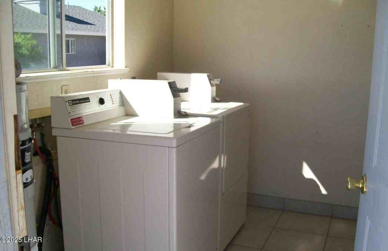 2632 South Jamaica Boulevard #2 - Photo 4 of 5