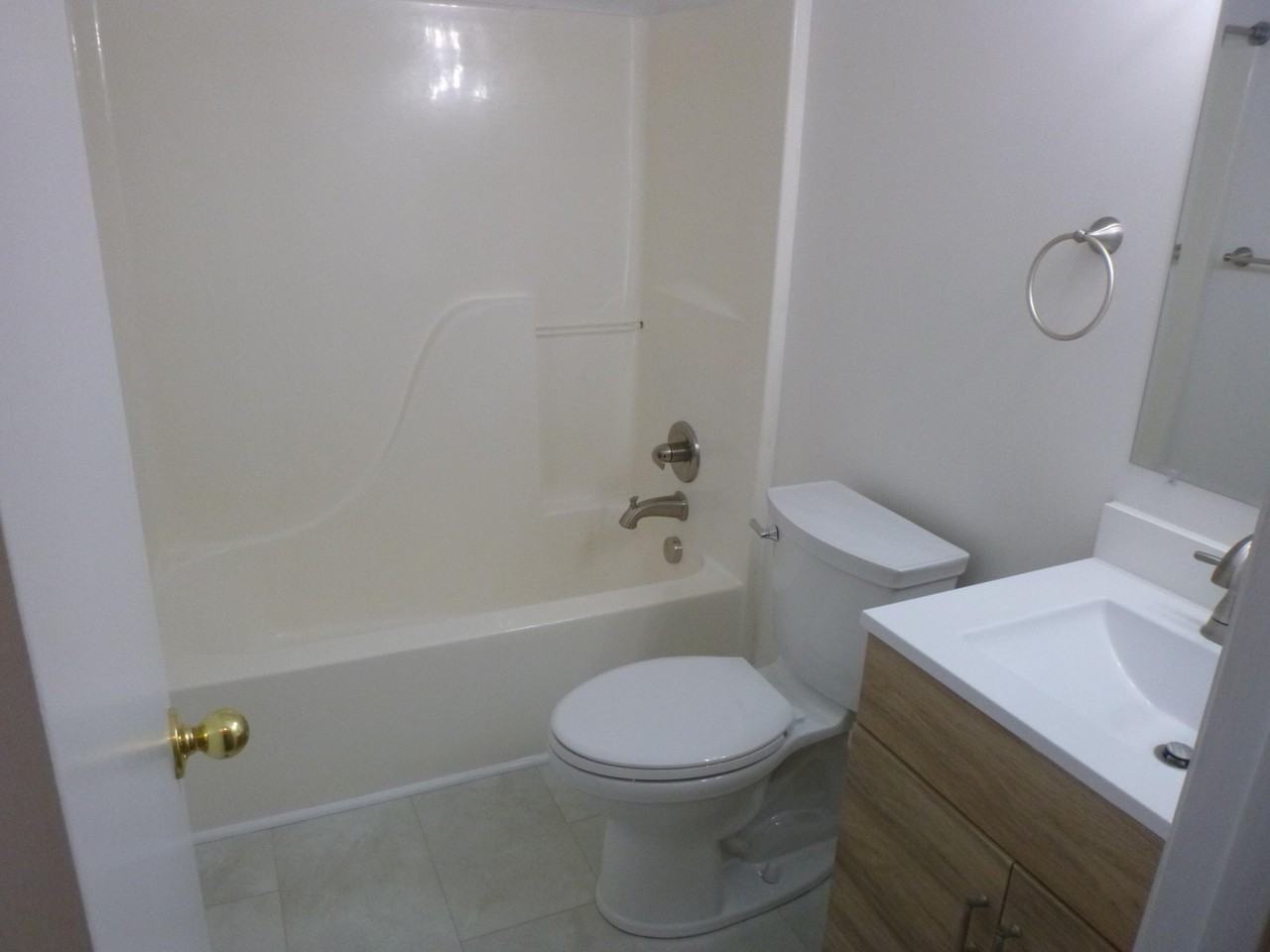 1208 Fiesta Way - Photo 5 of 8